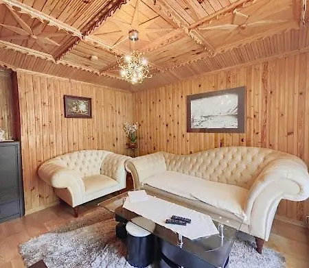 Séjour chez l'habitant Goscinne U Joanny *